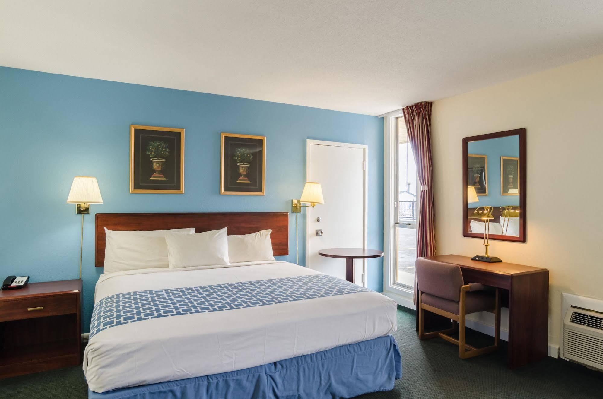 Alamo Inn & Suites Gillette Esterno foto