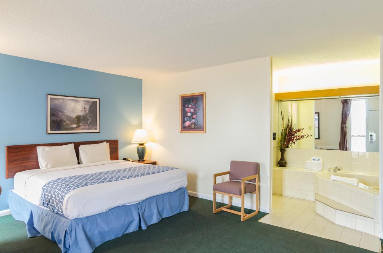 Alamo Inn & Suites Gillette Esterno foto