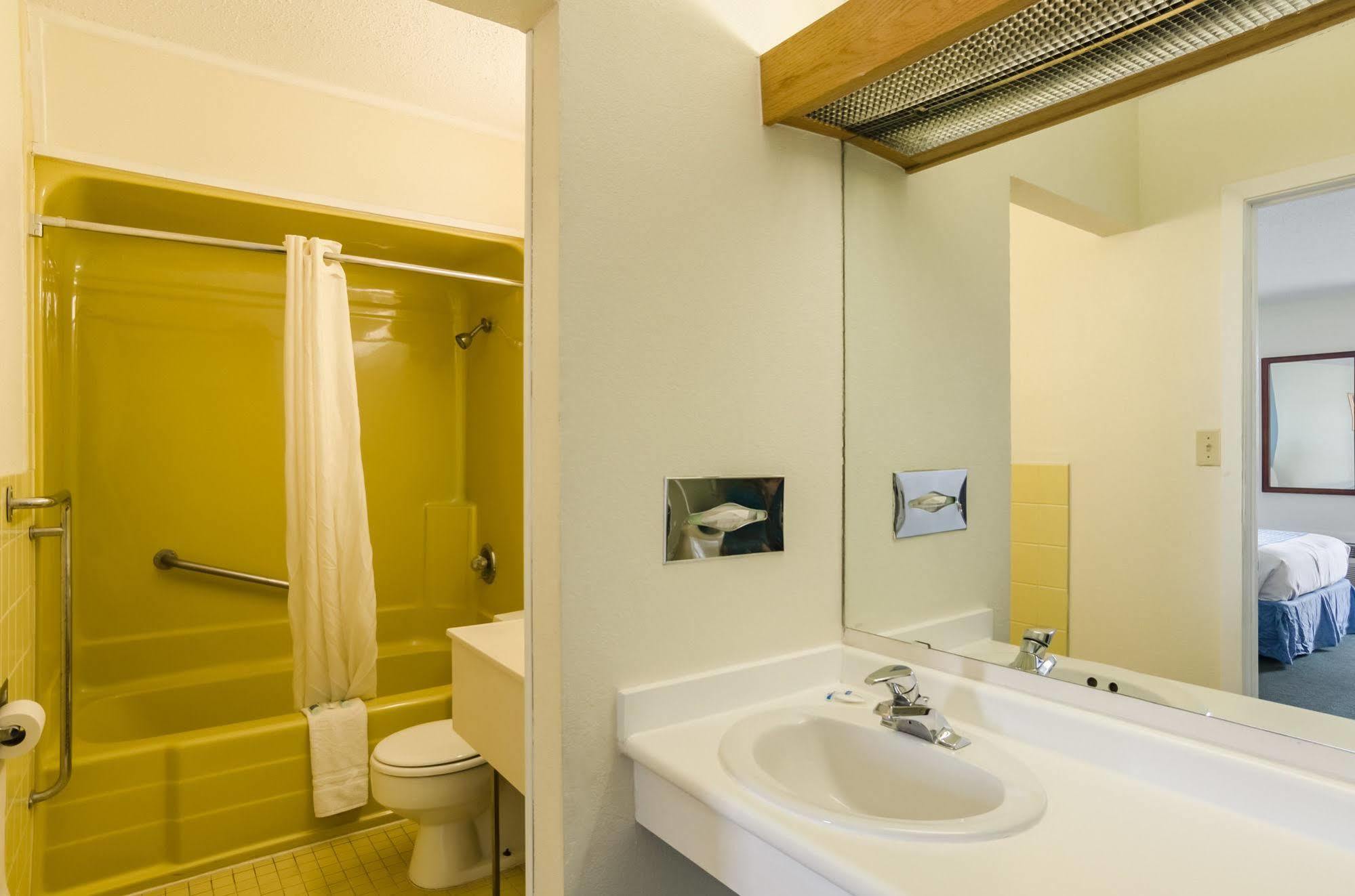 Alamo Inn & Suites Gillette Esterno foto
